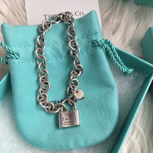 Auth Tiffany&co lock  charms bracelet 4- in 1 - Picture 3 of 7